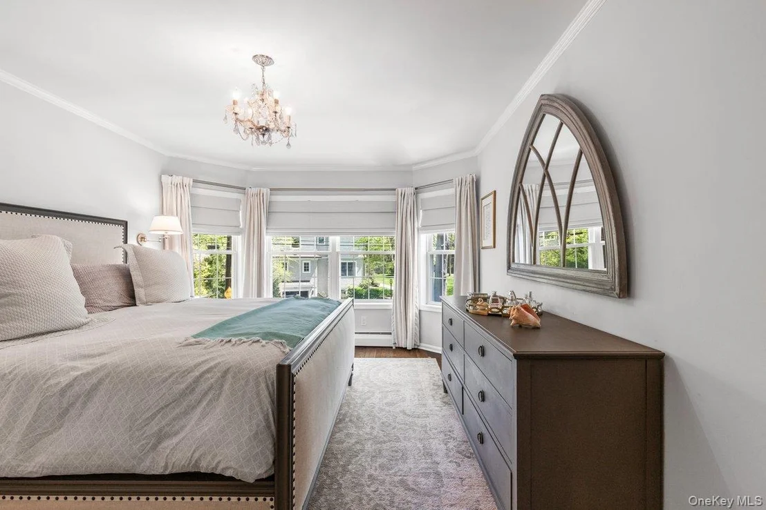 Photo of 34 Davis Avenue