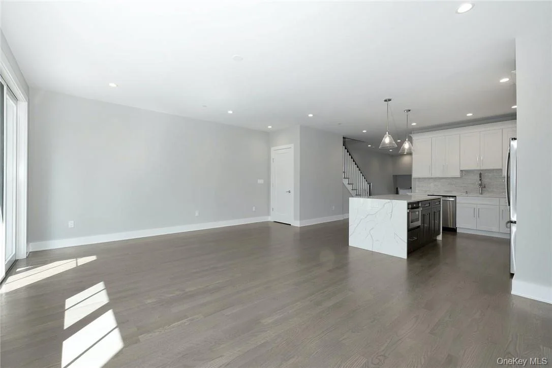Photo of Unit B at 40 Devoe Street