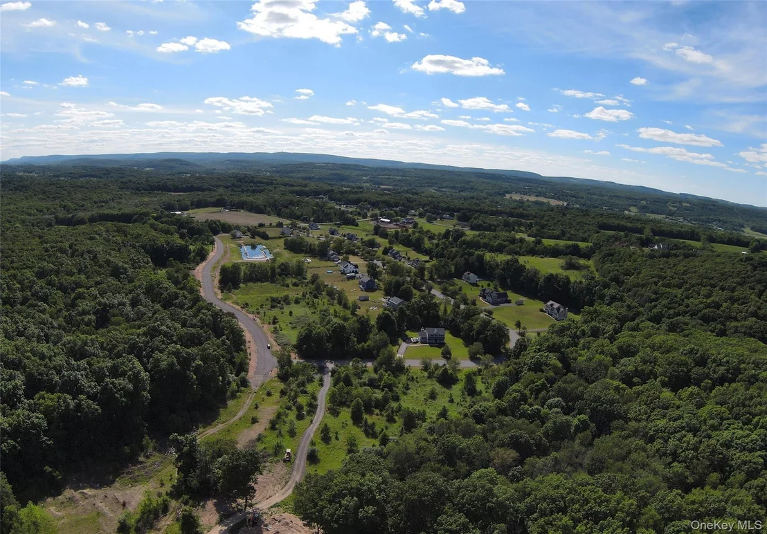 Photo of 25 Arrowhead Lane
