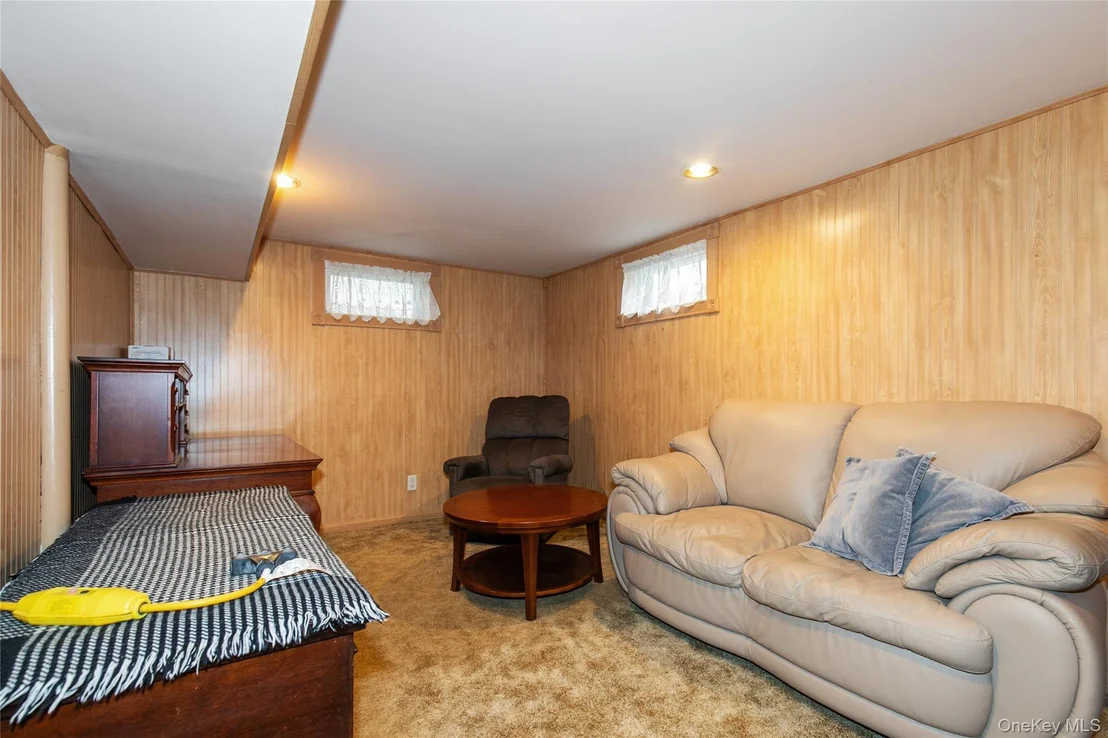 Photo of 43 Pickwick Drive