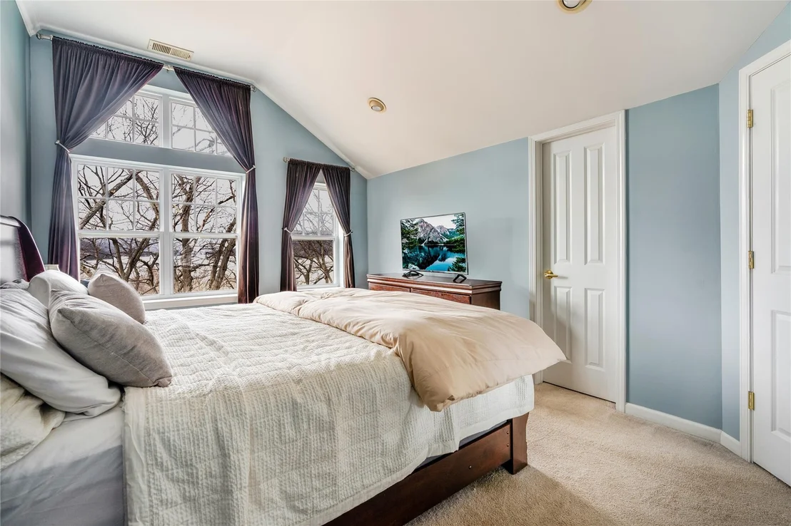 Photo of Unit 527 at 527 Viewpoint Terrace