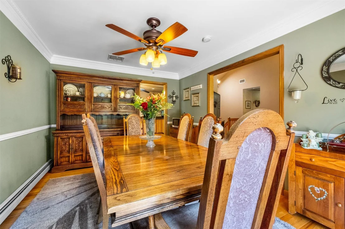 Photo of 10 BlueJay Place