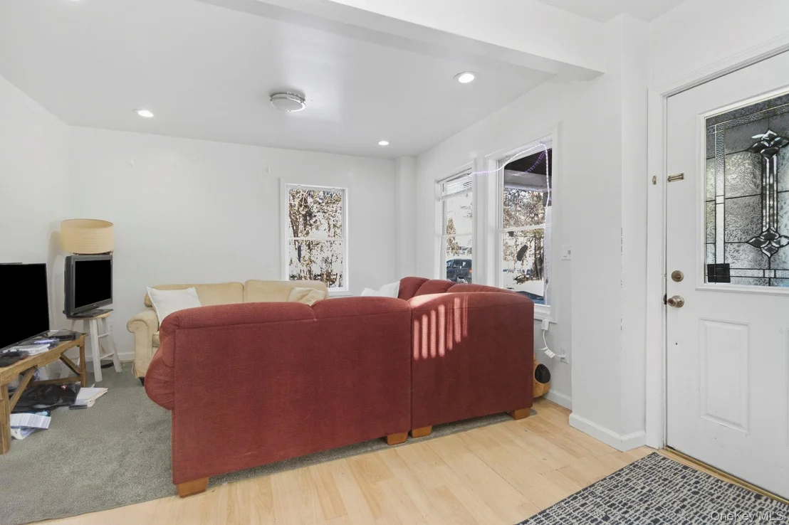 Photo of 85 Sunset Avenue