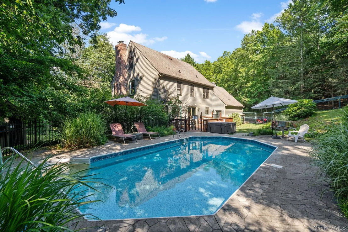Photo of 165 Benedict Road