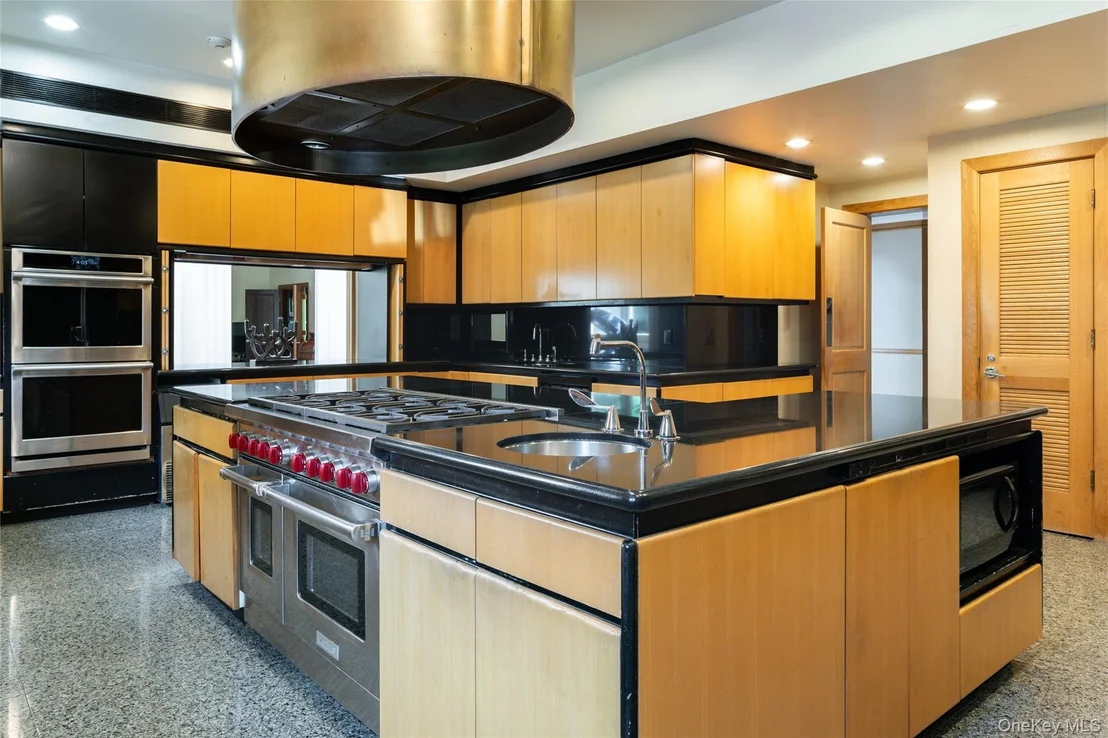 Photo of 7 Rockledge Road