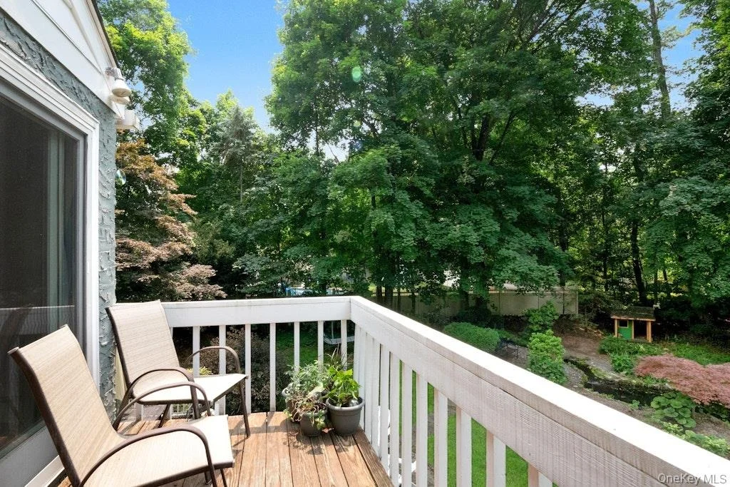 Photo of 312 Quaker Road