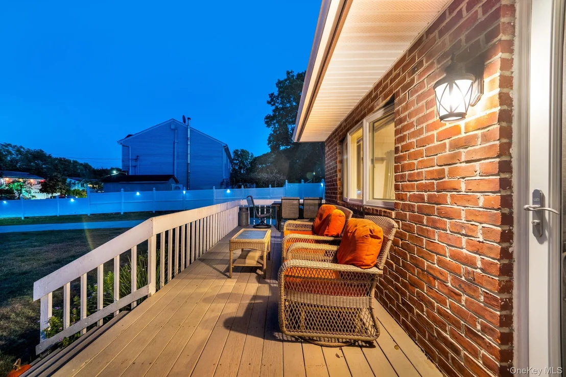 Photo of 629 East Drive