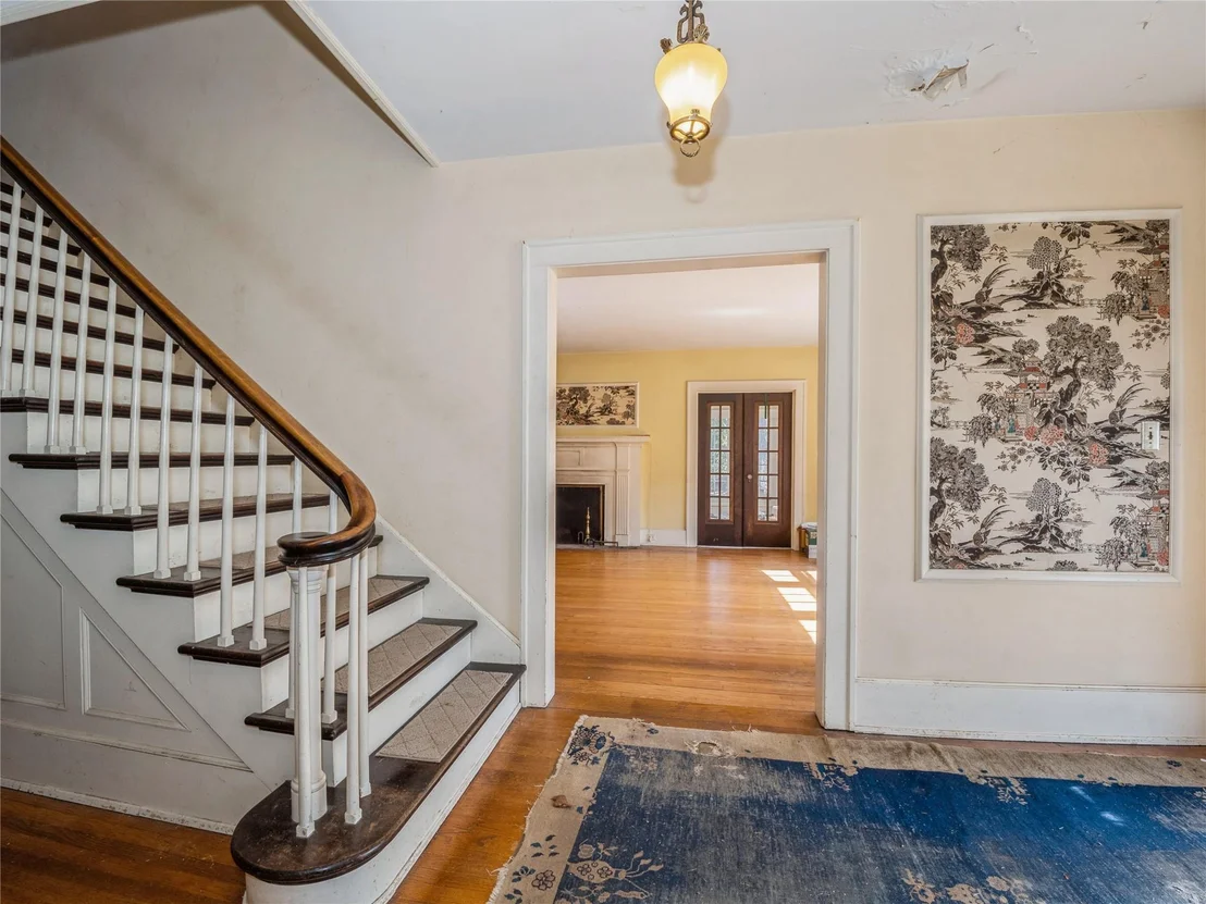 Photo of 20 Adriance Avenue