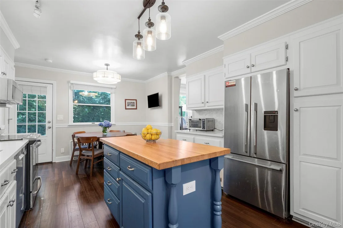 Photo of 315 Maple Avenue