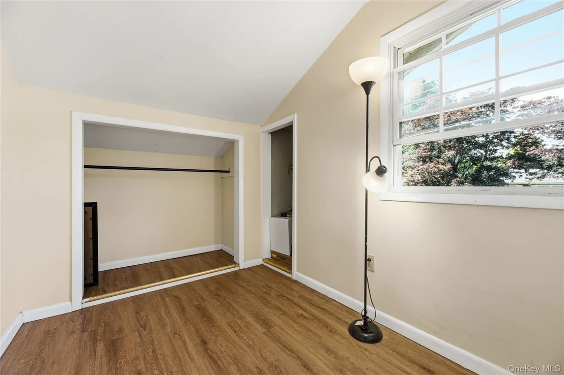 Photo of 200 Walnut Street