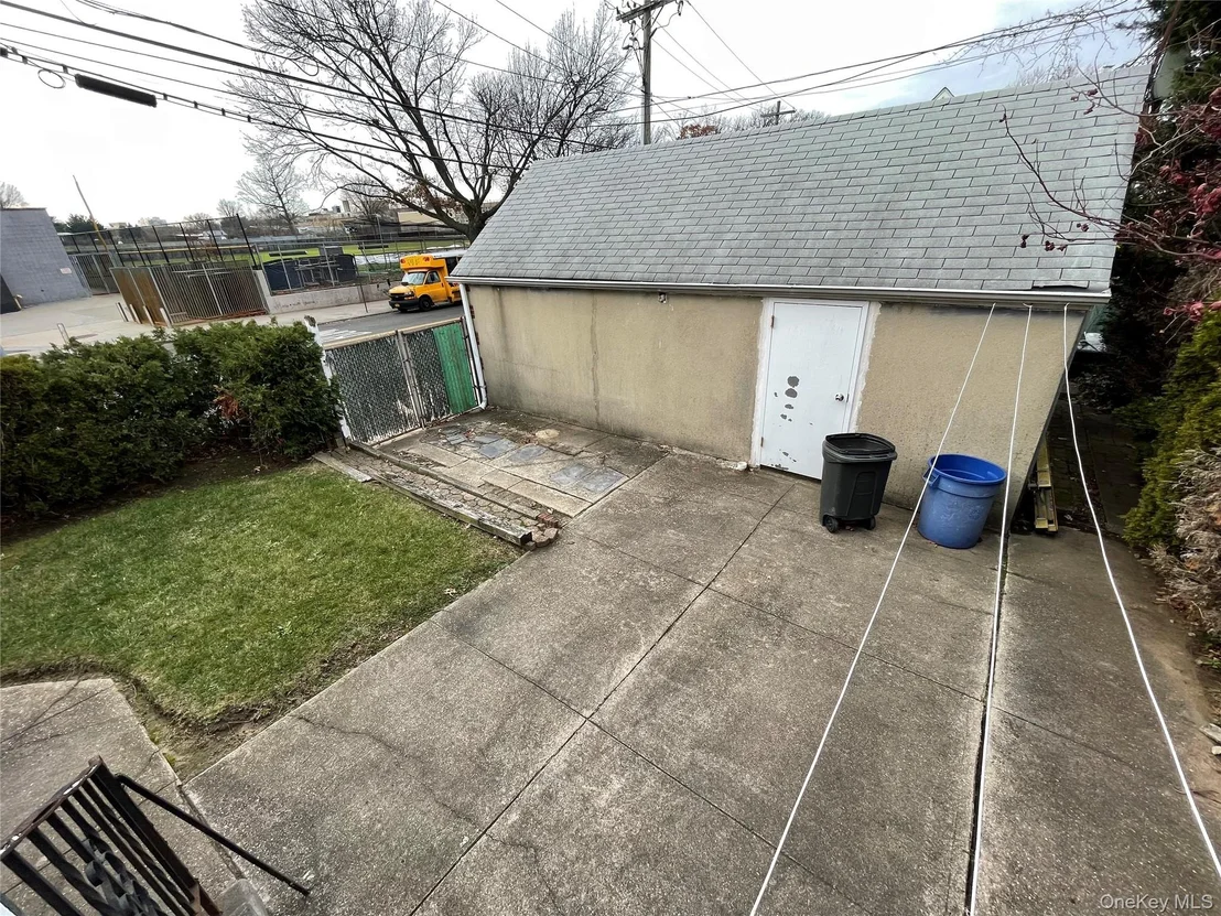 Photo of 6152 149th Street