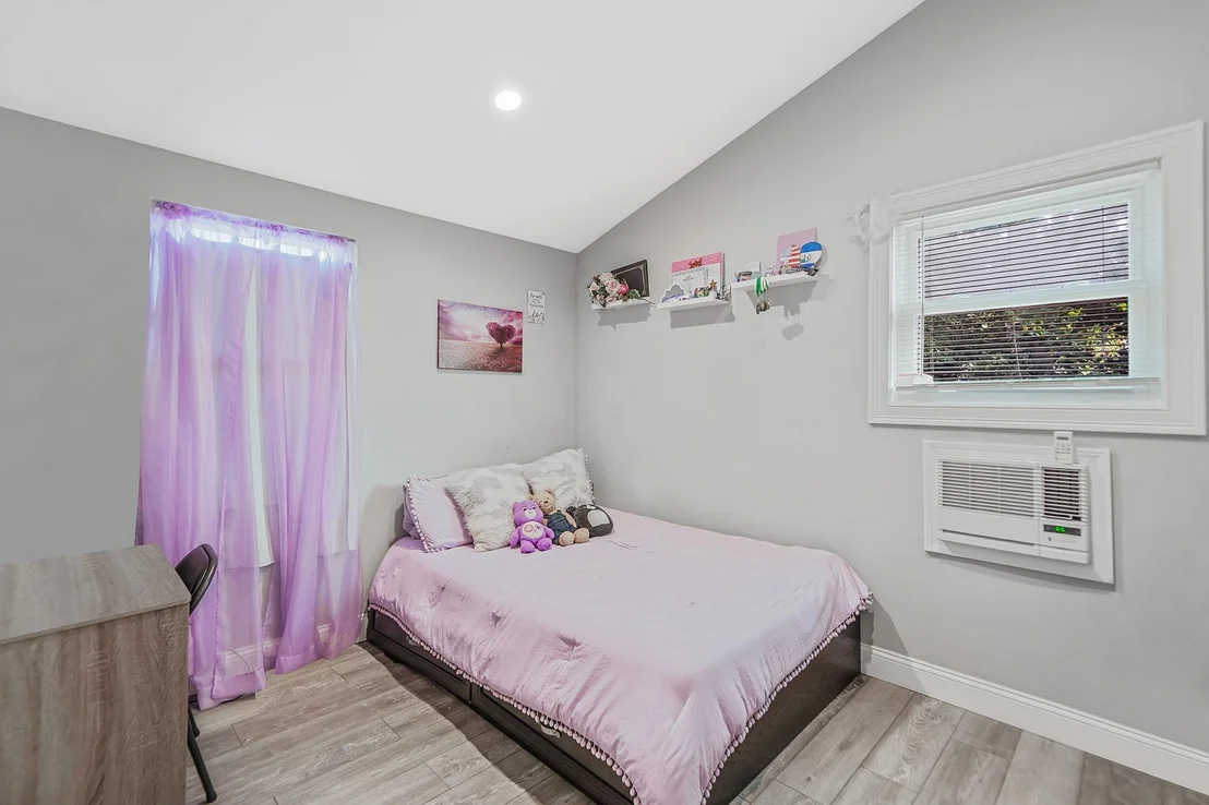 Photo of 56 Hackmatac Street