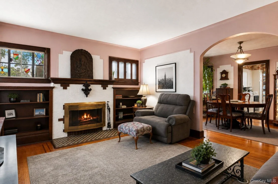 Photo of 80 Dobson Avenue