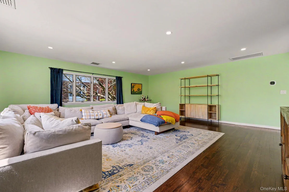 Photo of 151 Devon Road