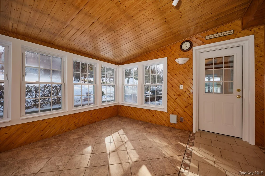 Photo of 354 Van Wagner Road
