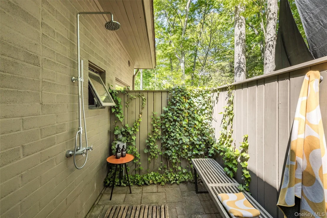 Photo of 13 Bittersweet Avenue