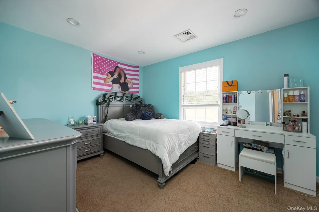Photo of 89 Brookside Lane
