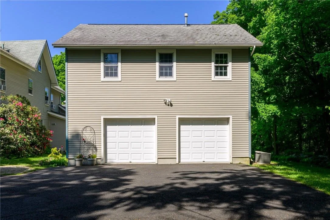 Photo of 614 Bedford Road