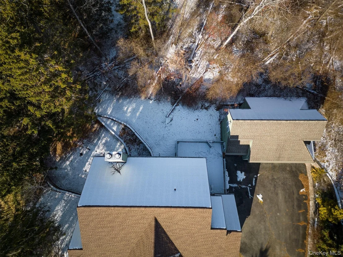 Photo of 2 Bridle Way