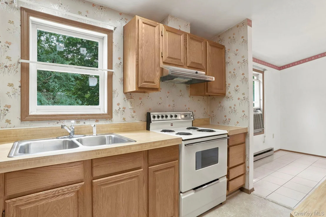 Photo of 86 Spackenkill Road