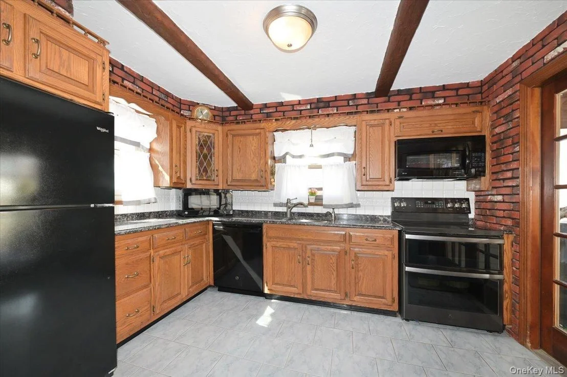 Photo of 2 Oak Place