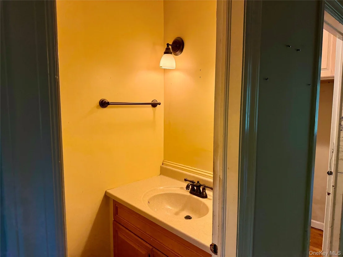 Photo of 23 Cliffside Lane