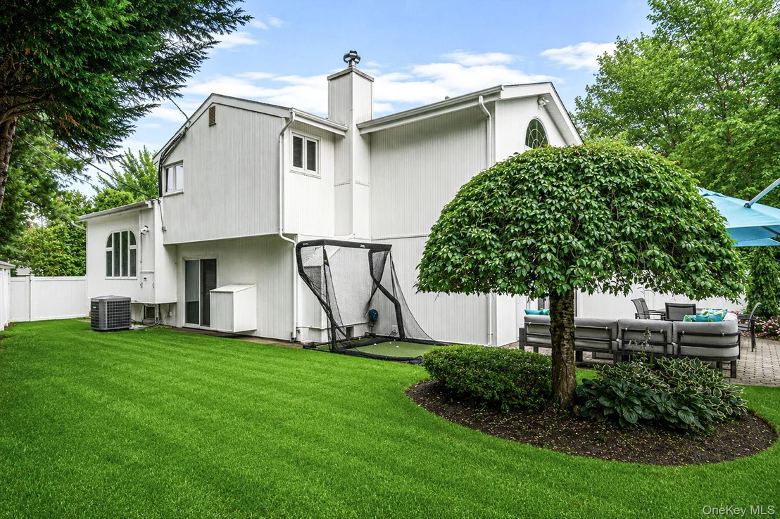 Photo of 2 Sagamore Way N