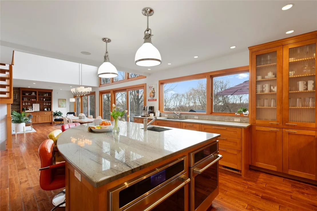 Photo of 44 Riverview Road