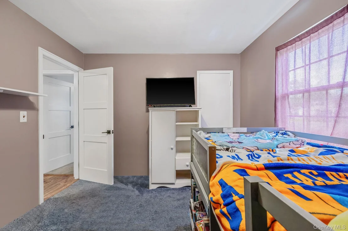 Photo of 53 Abbott Avenue