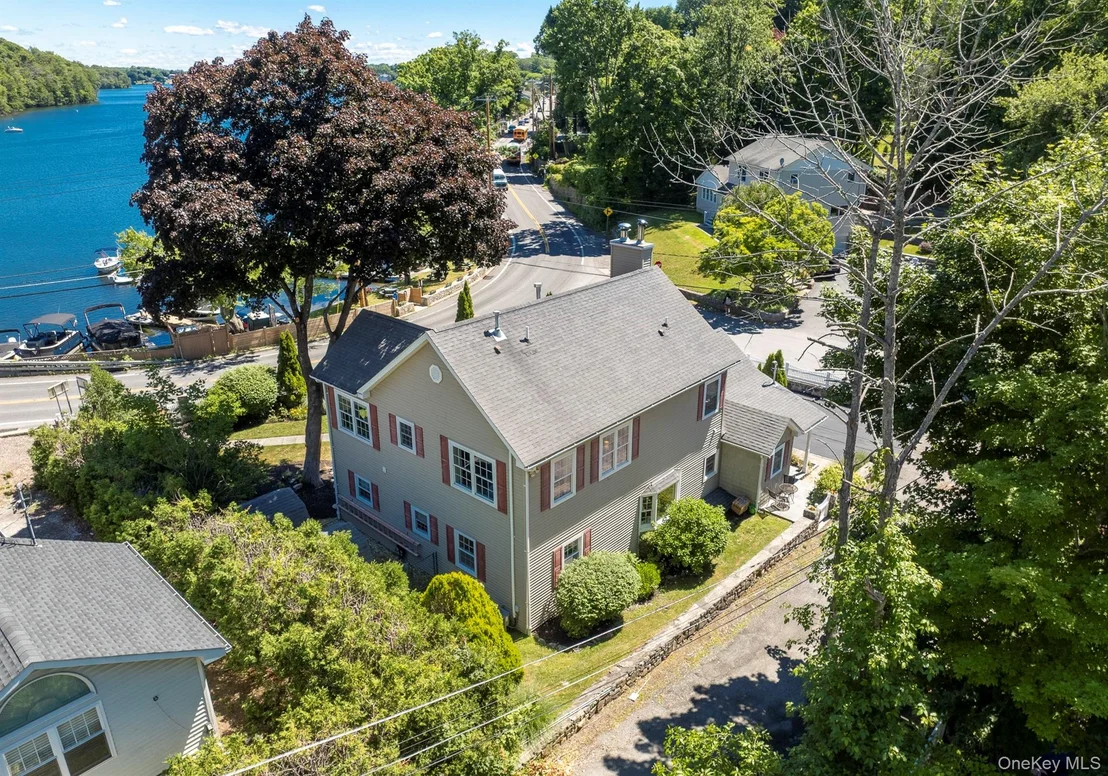 Photo of 1 Colonial Drive