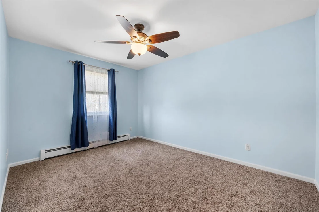 Photo of 18 Grant Drive