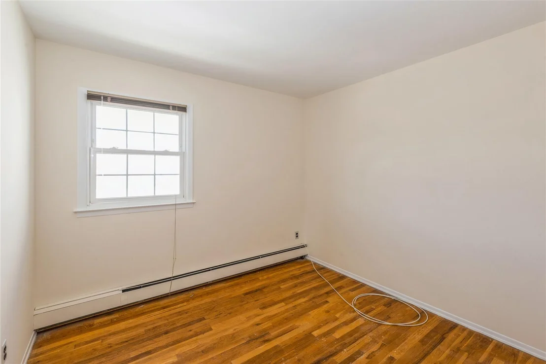 Photo of 60 Nottingham Avenue