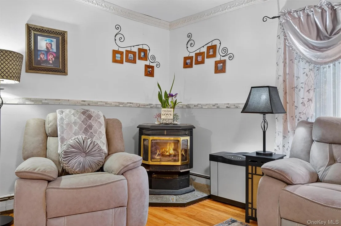Photo of 74 Lyndon Road