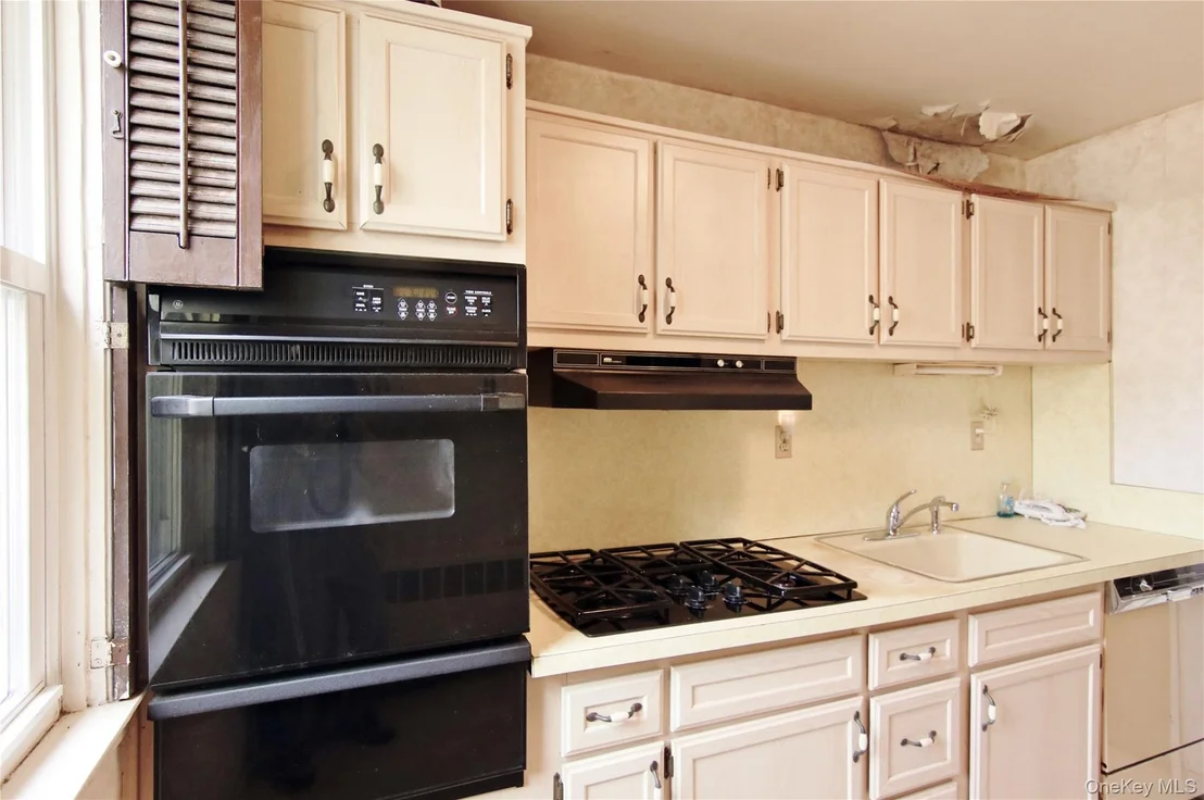 Photo of Unit A at 35 Avon Circle