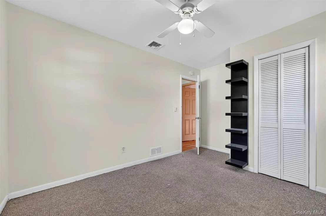 Photo of 23 Maplewood Boulevard