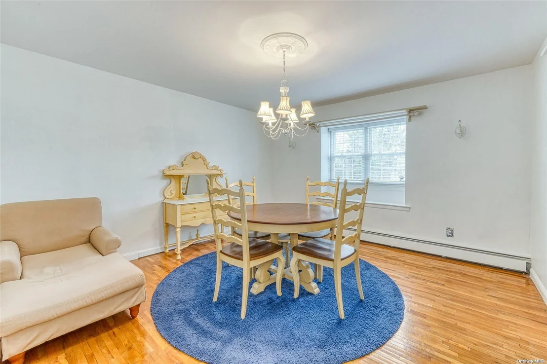 Photo of 86 Montgomery Avenue