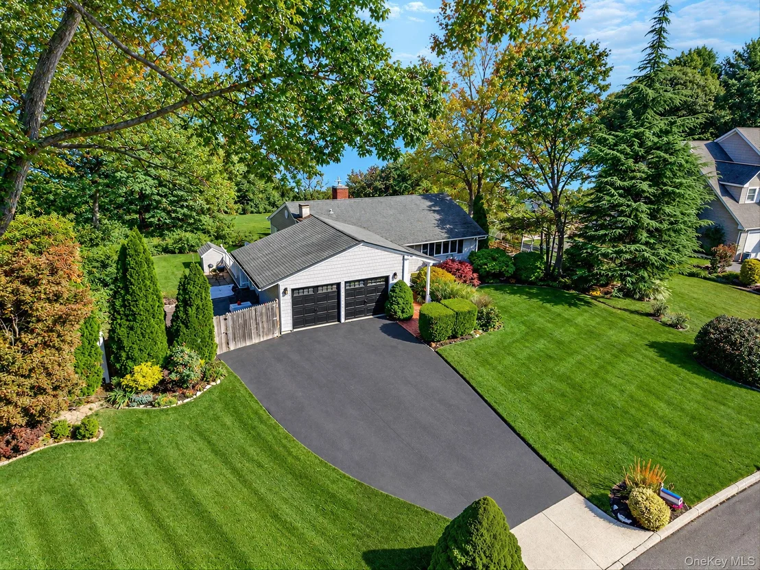 Photo of 11 Folsom Lane