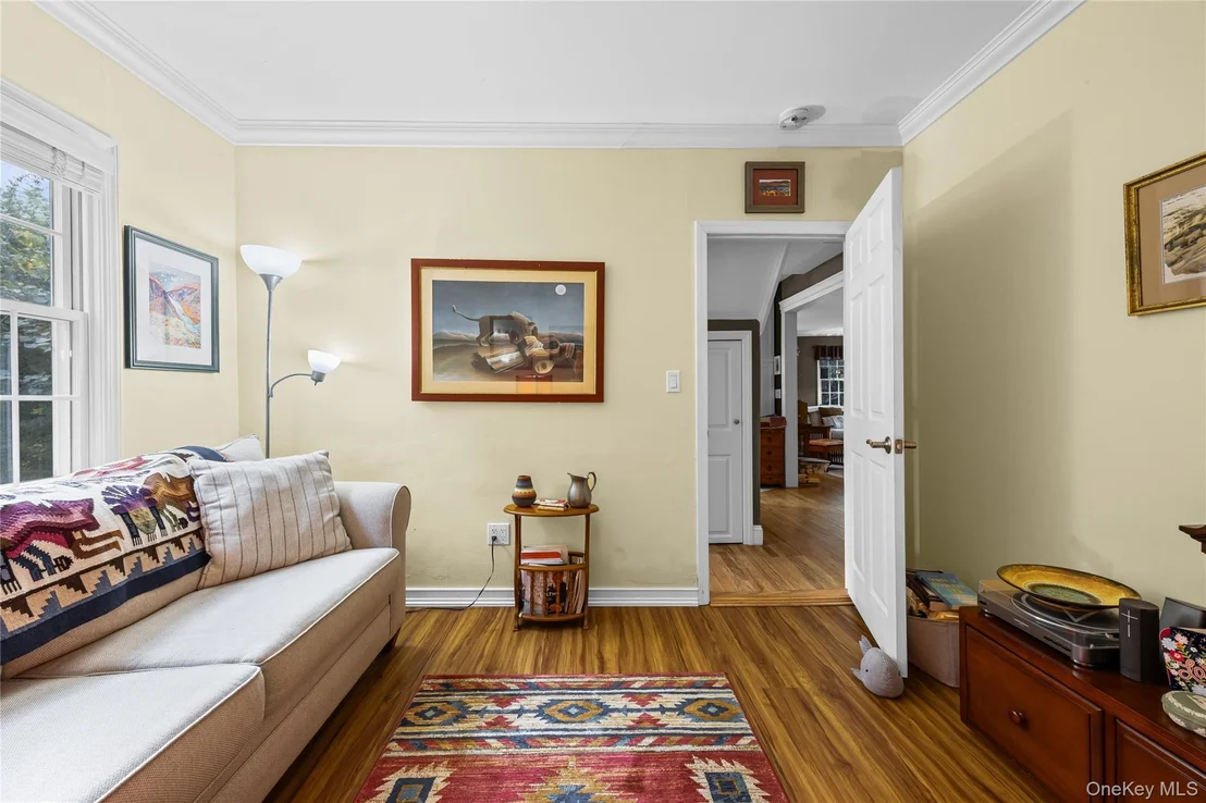 Photo of 43 Astor Avenue