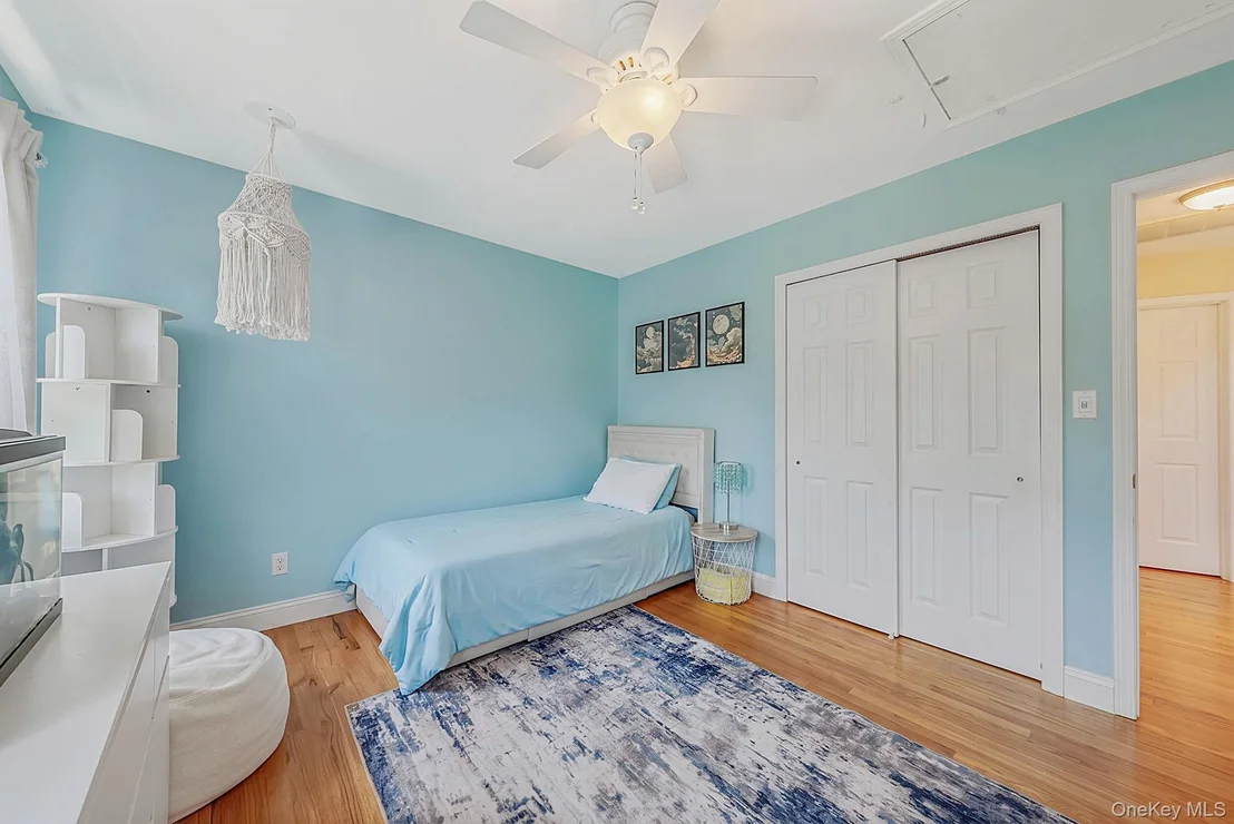 Photo of 62 Ridgefield Drive