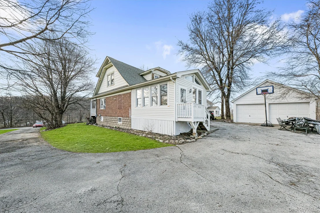 Photo of 98 North Road