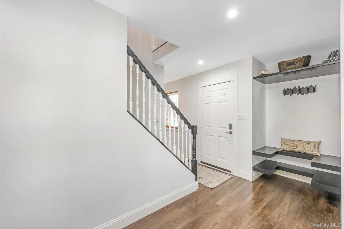 Photo of 56 Arrowhead Avenue