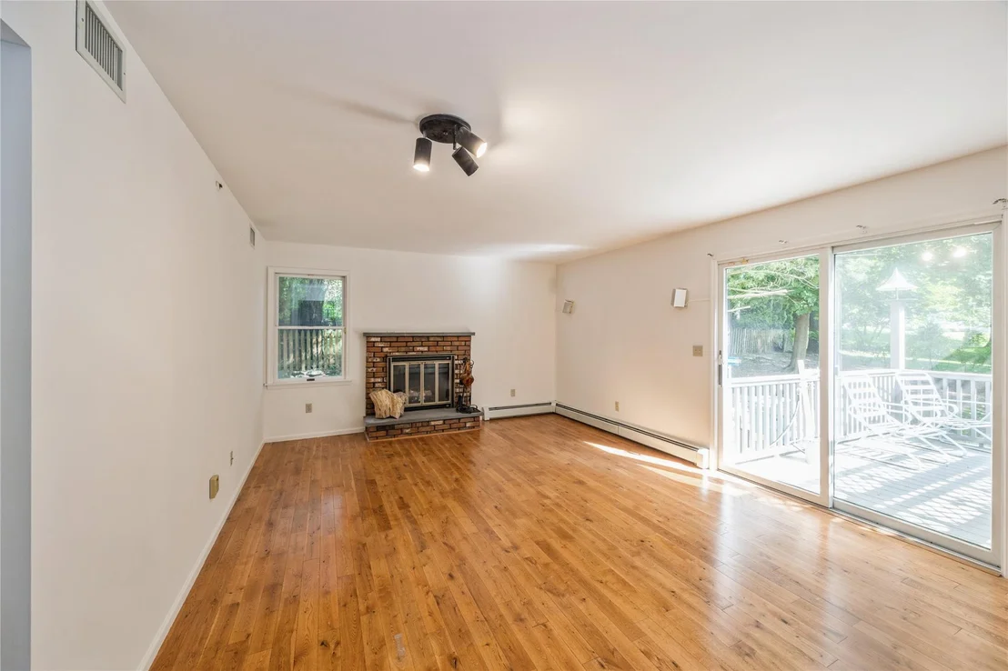 Photo of 3 Benjamin Court