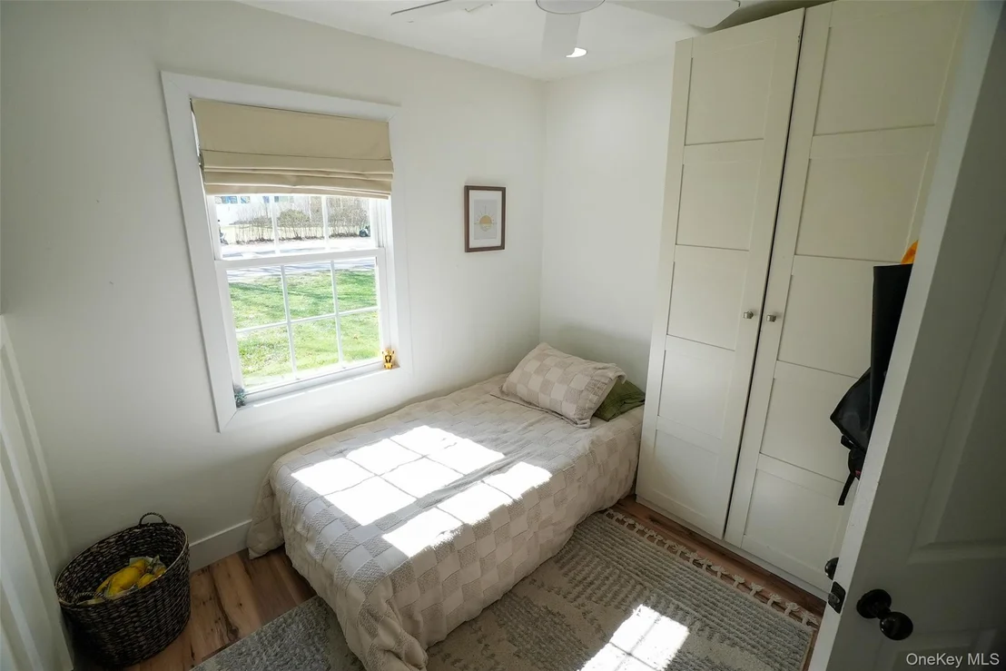 Photo of 1026 Howells Road
