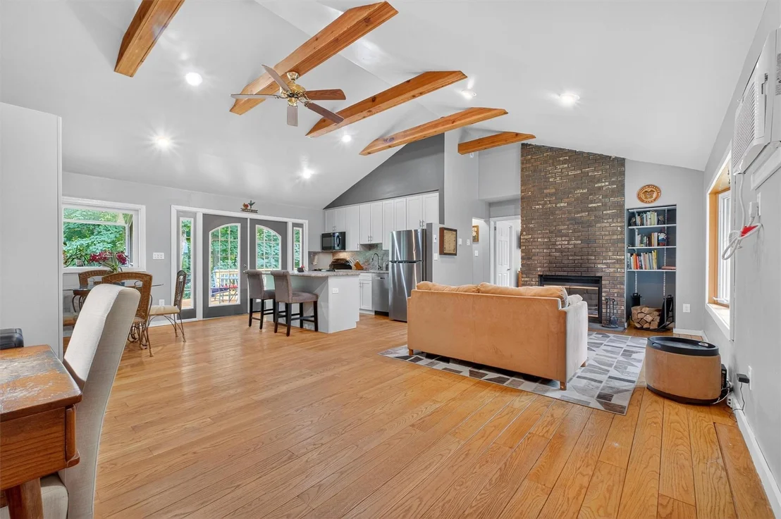 Photo of 69 Floradan Road