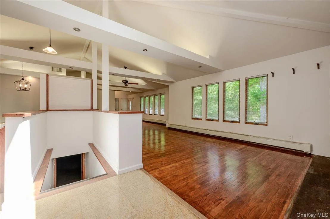 Photo of 53 Ehrhardt Way
