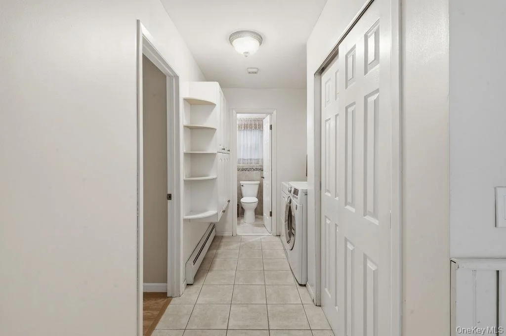 Photo of 20 Oak Tree Drive