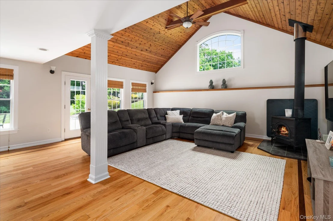 Photo of 12 Sun Hill Road