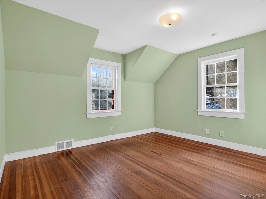 Photo of 325 Haverstraw Road
