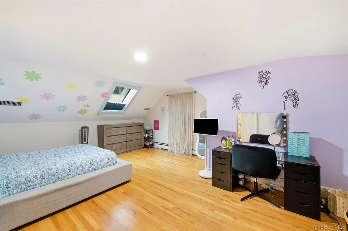 Photo of 19 Eckernkamp Drive