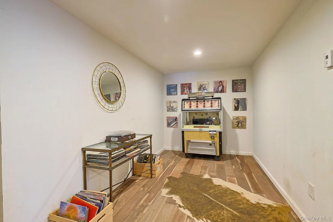 Photo of 412 Pine Grove Road
